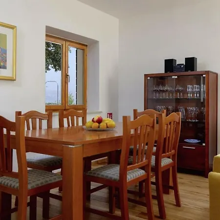 Dubrava In - Haus Fur 5-7 Personen 빌라